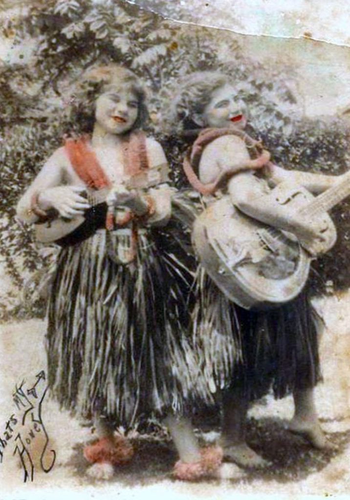 hulahoneys hulahoneys